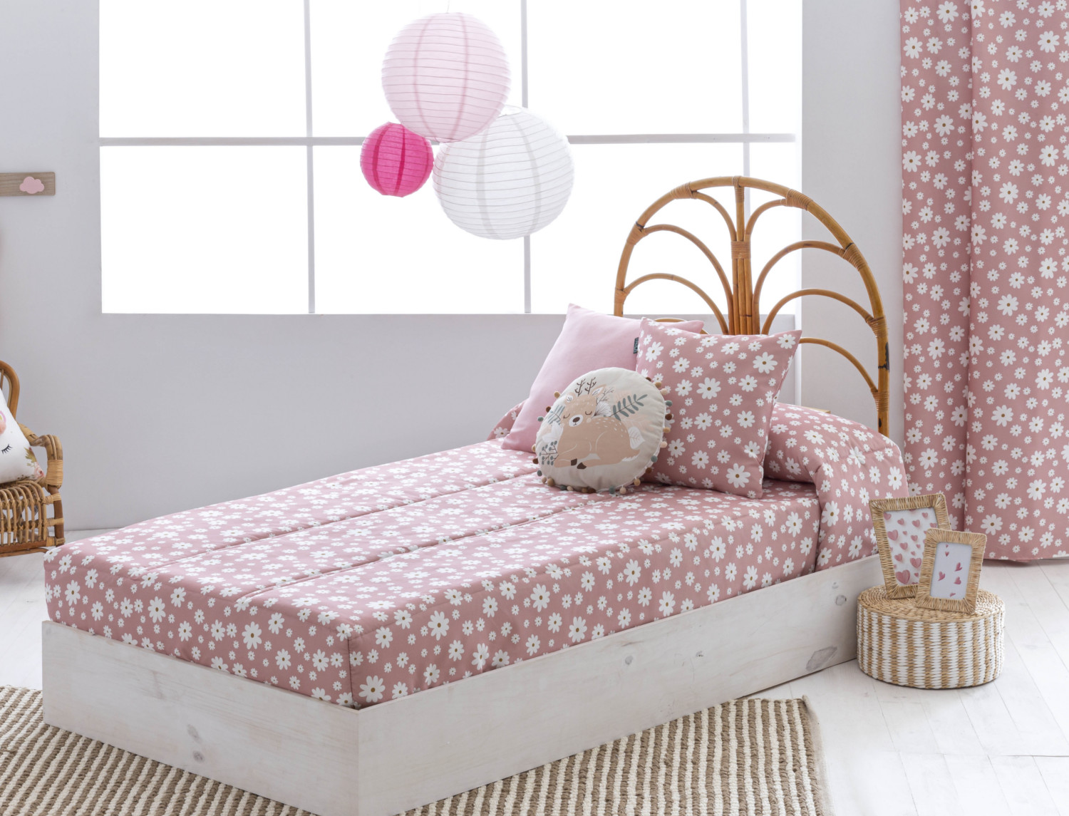 Confecciones Paula Edredón Ajustable Margarita color Rosa