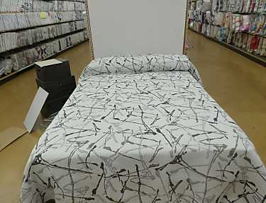 Reig Marti - Colcha Piqué Reversible Adren color Beige fin de existencias