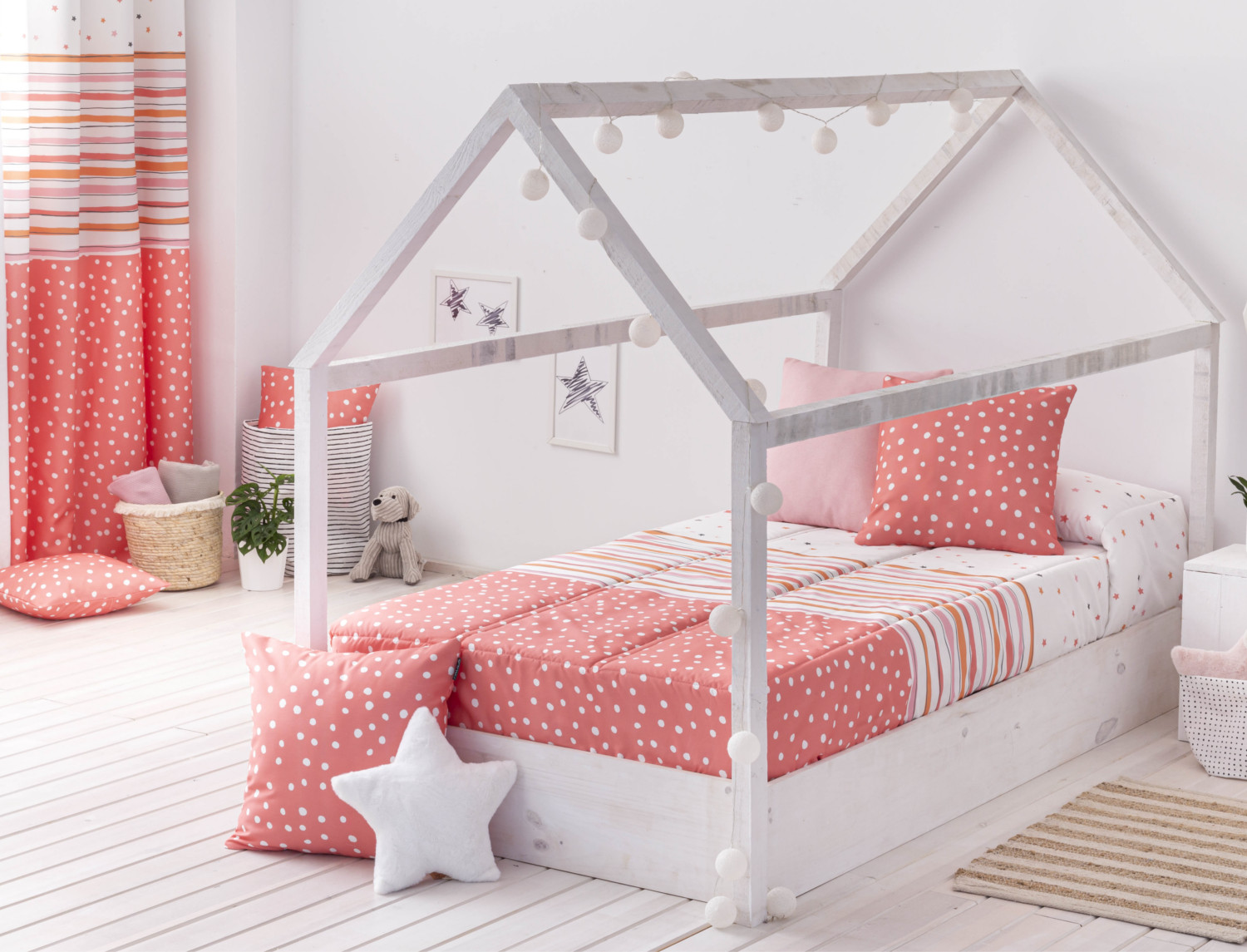 Confecciones Paula Edredón Ajustable Cenefas color Rosa