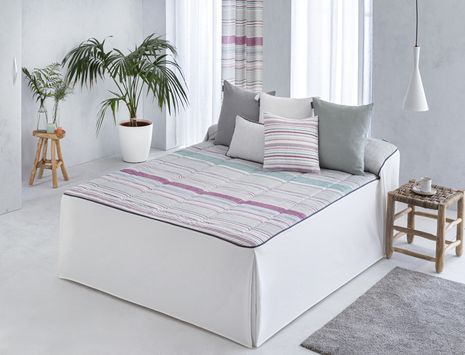 Confecciones Paula Colcha edredón León con cojín incluído color Turquesa