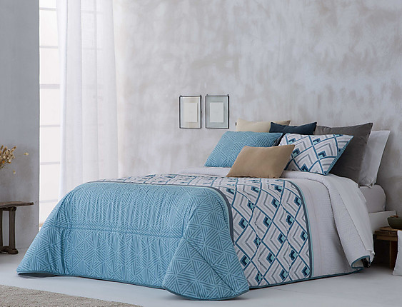 Sandeco - Conforter estampado Motril con fundas de cojín color Turquesa