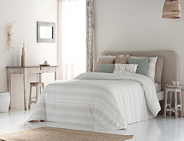 Antilo Textil - Edredón bouti Natura con funda/s de cojín color Beige
