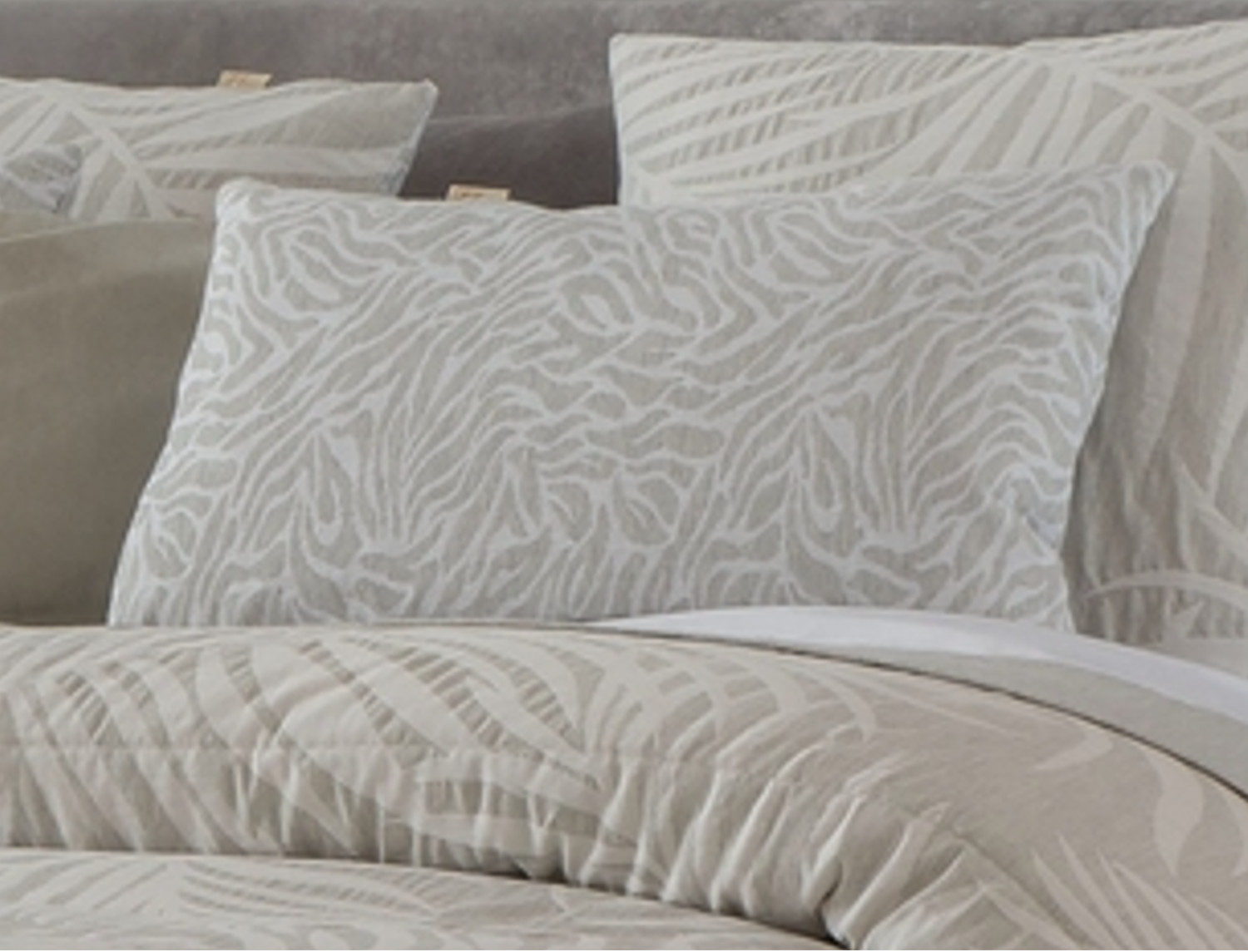 Cañete Cojín con relleno Forel