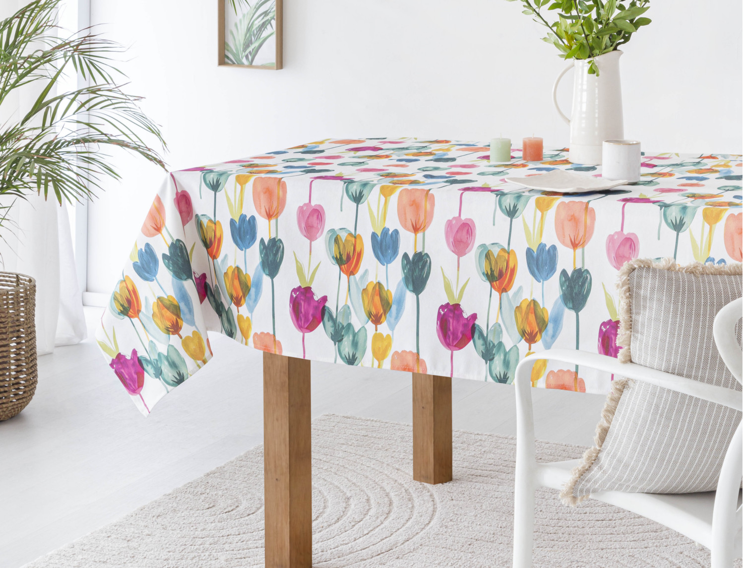 Confecciones Paula Mantel antimanchas Tulipán.