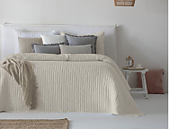 Bouti 150gr Azara color beige con funda/s de cojín