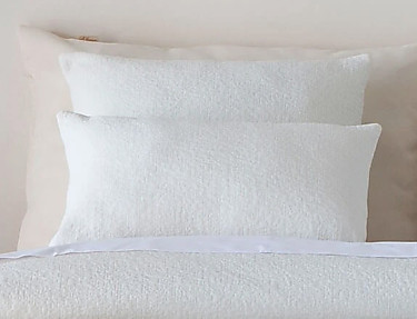 Cañete - Cojín con relleno Revot