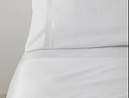 Juego de cama Estelia Luna 100% algodón satén 300 Hilos color Blanco con cenefa entredos aplicado