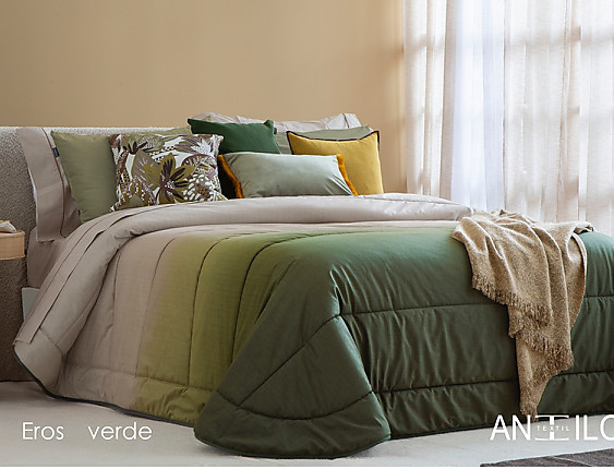Antilo Textil - Edredón bouti de terciopelo Eros con funda/s de cojín color Caldera o Verde