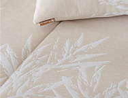 Edredón jacquard Palermo 200gr con fundas de cojín color Blanco, Beige, Maquillaje, Gris o Crema