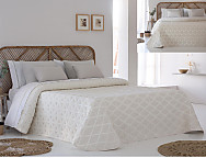 Colcha Piqué Jacquard Reversible Nilo color Beige o Gris