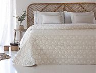 Colcha Piqué Jacquard Reversible Nilo color Beige o Gris