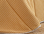 Colcha bouti Jacquard Nido 60gr color Beige, Mostaza, Rosa o Turquesa