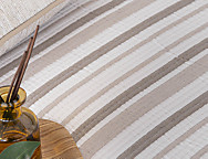 Colcha Jacquard Lances color Azul, Beige o Rosa