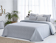 Colcha Jacquard reversible Pinet color Beige o Turquesa