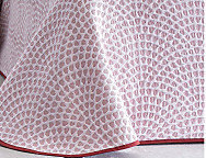 Colcha Jacquard Onda color Blanco o Rosa