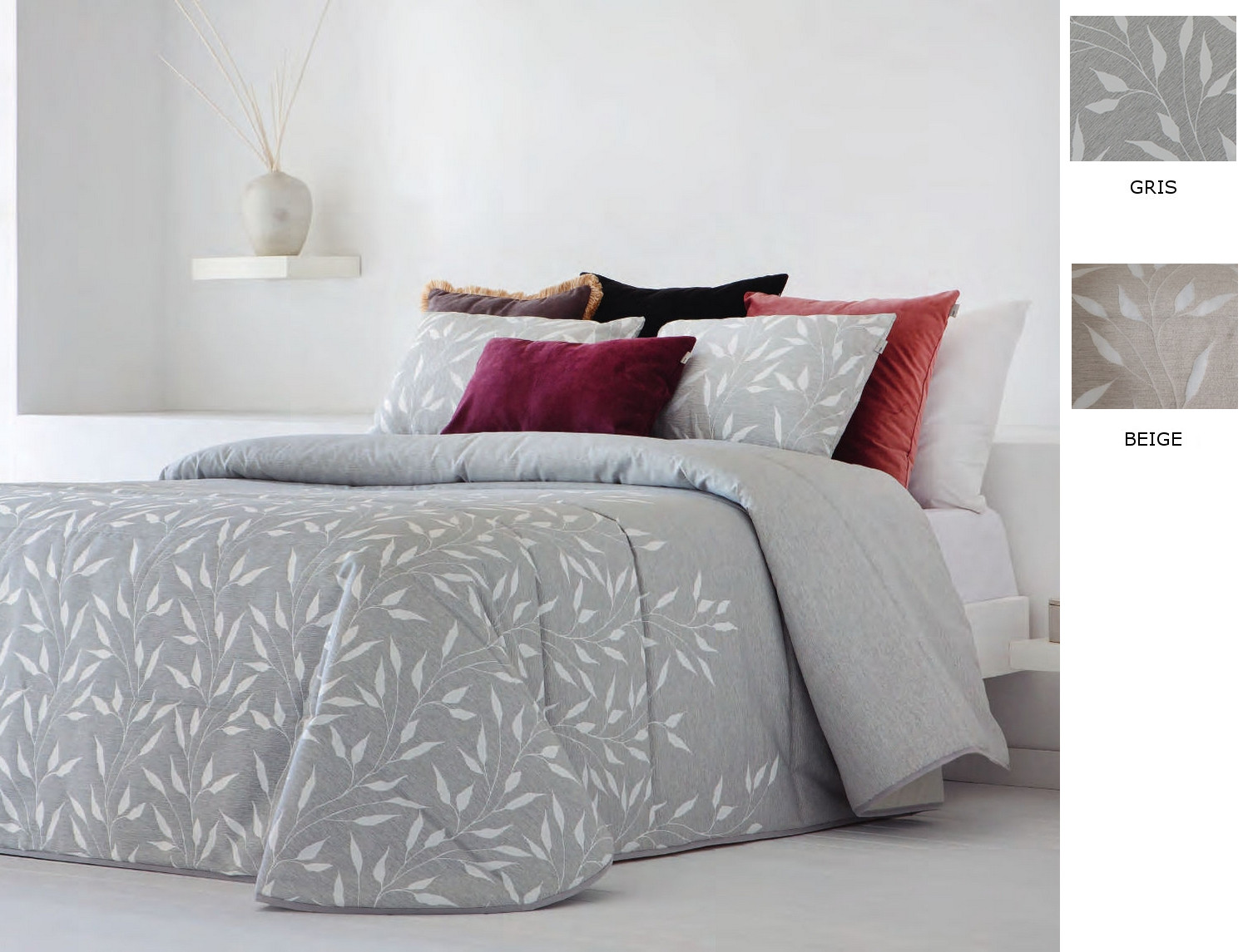 Sandeco Edredón Jacquard Cartes con fundas de cojín color 01 Gris o 02 Beige