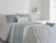 Edredón Jacquard Soba con fundas de cojín color 01 Gris o 02 Beige