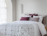 Edredón Jacquard Urdiales con fundas de cojín color 01 Gris o 02 Beige