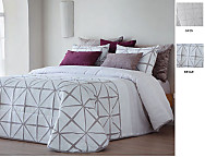 Edredón Jacquard Urdiales con fundas de cojín color 01 Gris o 02 Beige