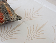 Edredón Jacquard Viesgo con fundas de cojín color 01 Gris o 02 Beige