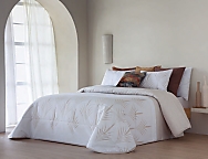 Edredón Jacquard Viesgo con fundas de cojín color 01 Gris o 02 Beige