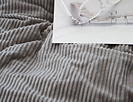 Edredón Sherpa Jacquard Pina con fundas de cojín color 01 Gris, 02 Marrón ó 03 Natural