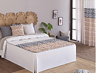 Colcha edredón Mijas con cojín incluído color Azul, Beige o Rosa