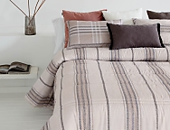 Edredón estampado Bailen con funda/s de cojín color 01 Gris ó  02 Marrón