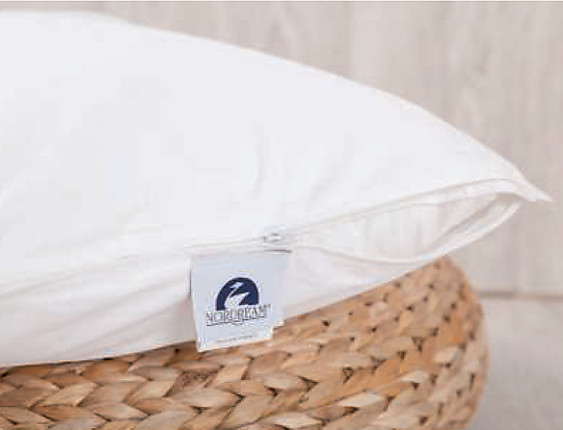 Nordream - Almohada plumón Teide Nordream. Doble funda. Densidad Media