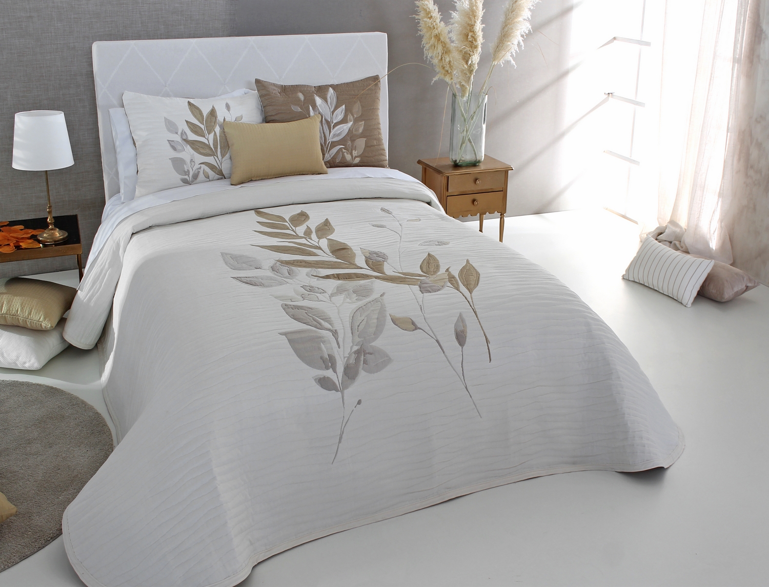 Reig Marti Colcha Jacquard Reversible Sensey color Ocre cama de 135 Oferta