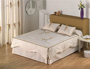 Confecciones Paula - Edredón Jacquard set de 4 piezas bordado Londres cama de 135 Oferta