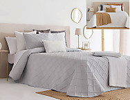 Colcha Jacquard Reversible con fundas de cojín Zuera 01 Gris/Blanco ó 02 Beige/Blanco