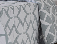 Colcha Jacquard reversible Isquia color Beige o Turquesa