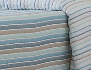 Colcha Jacquard reversible Cies color Azul, Beige o Rosa