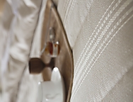 Bouti Jacquard 80gr Eternity con funda/s de cojín color Beige