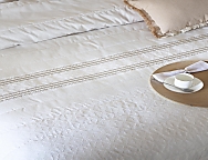 Bouti Jacquard 80gr Caeli con funda/s de cojín color Natural