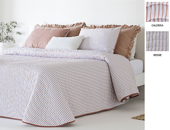 Sandeco - Colcha con relleno fino Quevedo con funda/s de cojín color 01 Beige o 02 Caldera