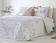 Colcha con relleno fino Machala con fundas de cojín