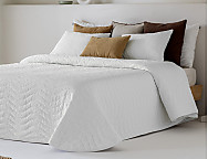 Colcha Jacquard con relleno fino Cali color 01 Blanco o 02 Beige