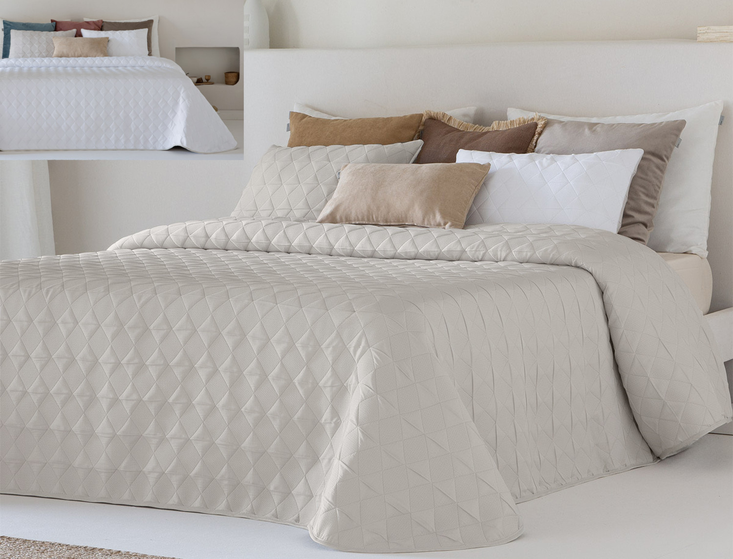 Sandeco Colcha Jacquard Reversible con fundas de cojín Sina color Beige/Blanco