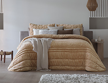 Antilo Textil - Edredón bouti de terciopelo Nui con funda/s de cojín color Maquillaje cama de 180 Oferta Fin de Existencias