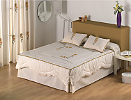 Edredón Jacquard set de 4 piezas bordado Londres