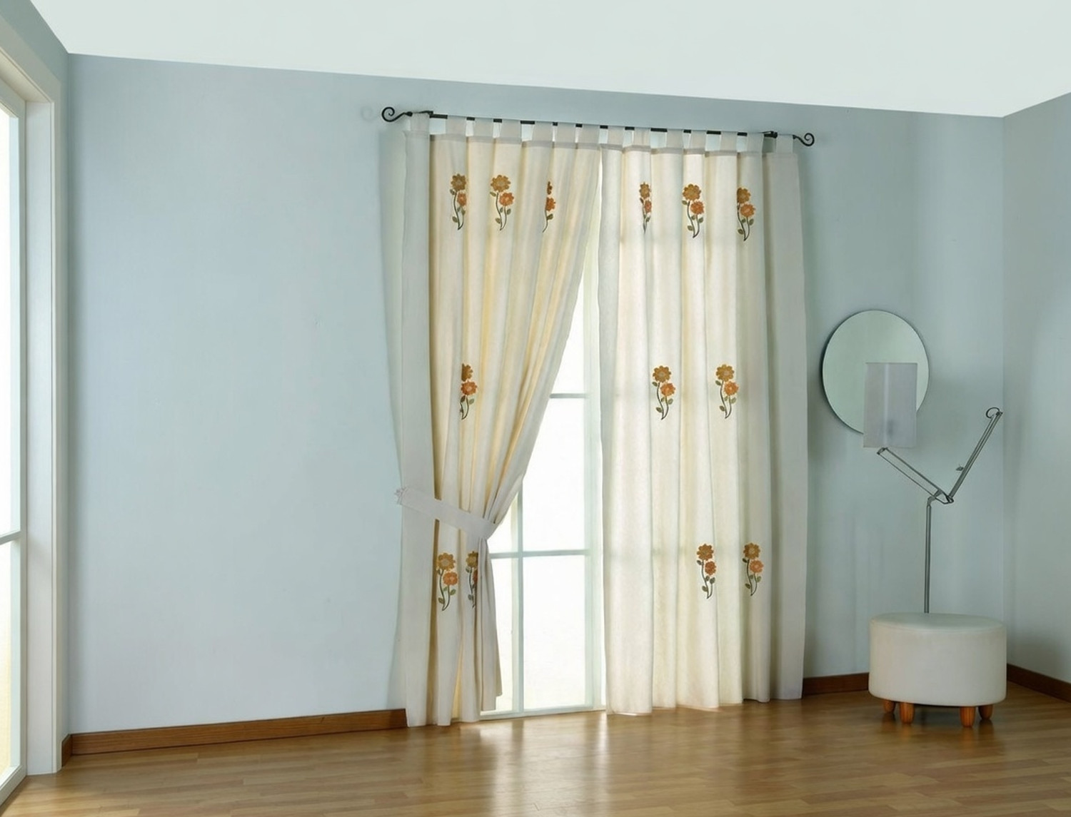 Confecciones Paula Cortina bordada Londres