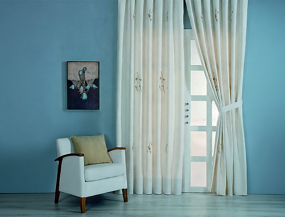 Confecciones Paula - Cortina bordada París