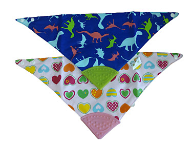 Gamberritos - Babero-bandana impermeable reversible con mordedor 9925