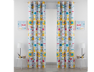 Confecciones Paula Cortina con ollaos Heroes 200cm