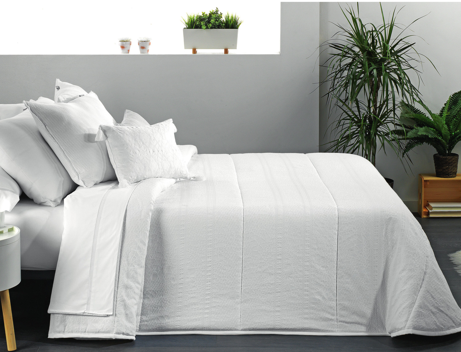 Cañete Edredón o Conforter con puntillas Roli