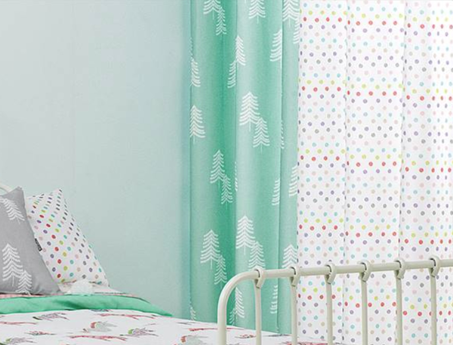 Cañete Cortina con ollaos Draw A