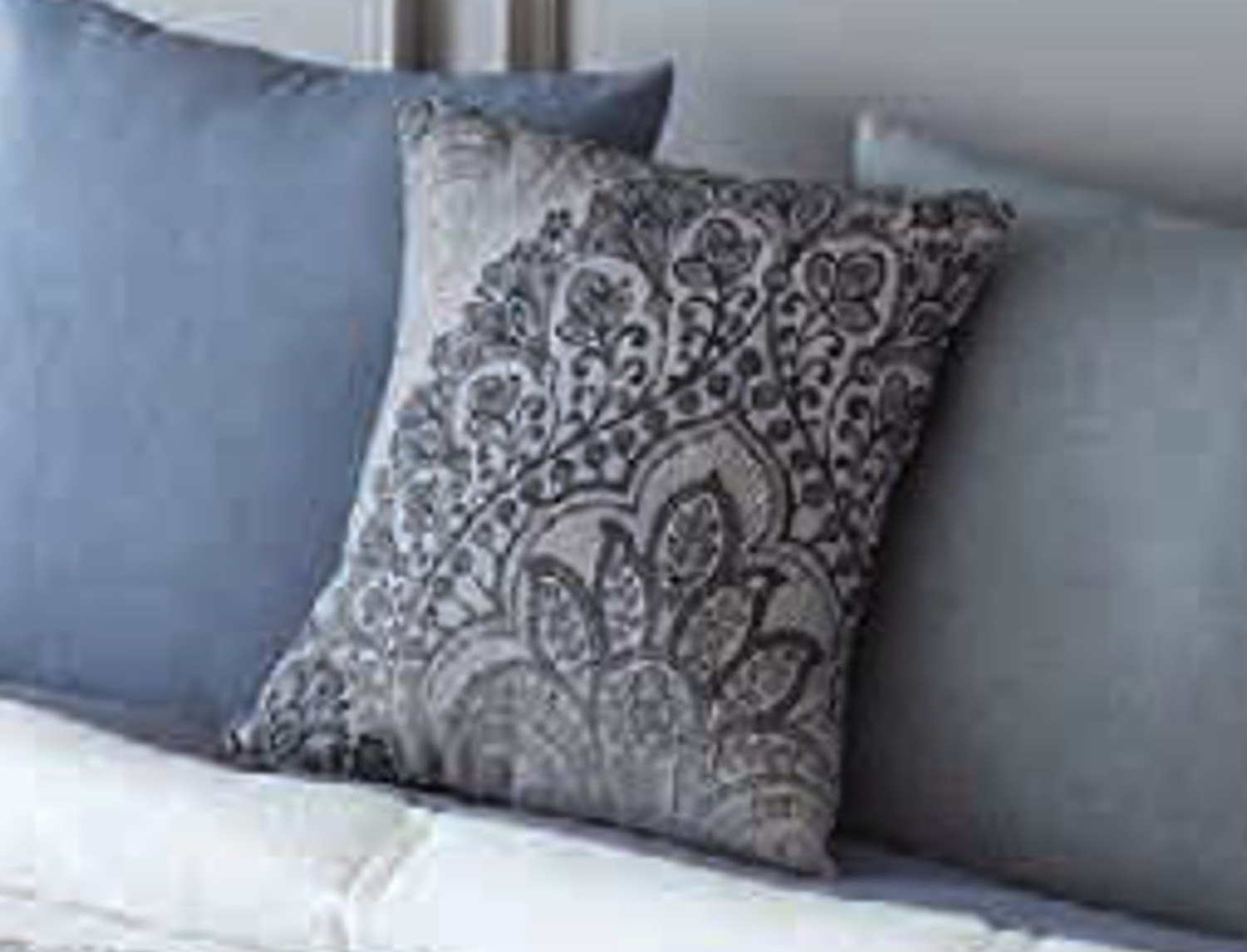 Confecciones Paula Cojín con relleno Lugo